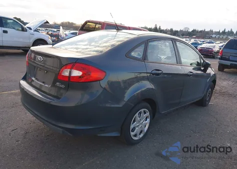 2011 Ford Fiesta S z USA, uszkodzony, nr VIN 3FADP4AJ4BM157127